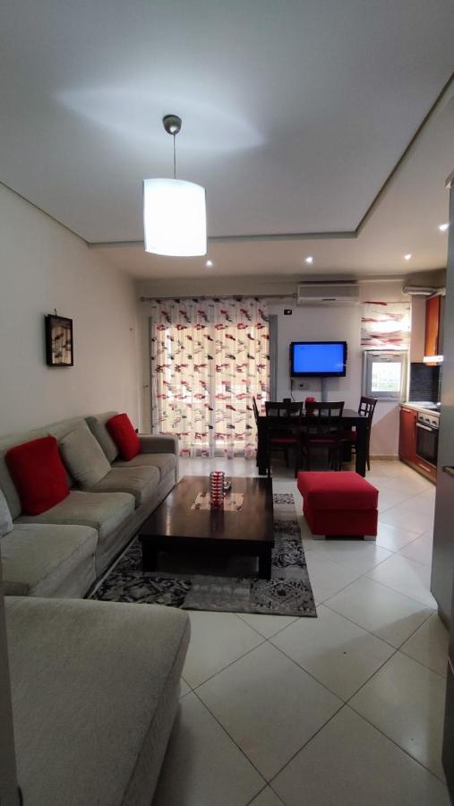 Lolu Apartment Plus Privat Parking Vlorë Екстериор снимка